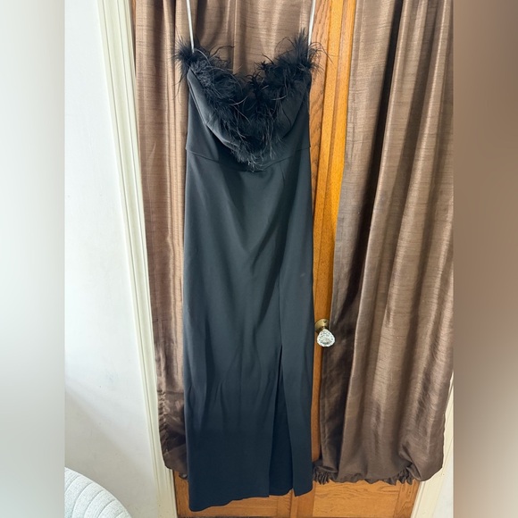Lulus Absolutely Fabulous Black Feather Trim Strapless Column Maxi sz M - Picture 4 of 15